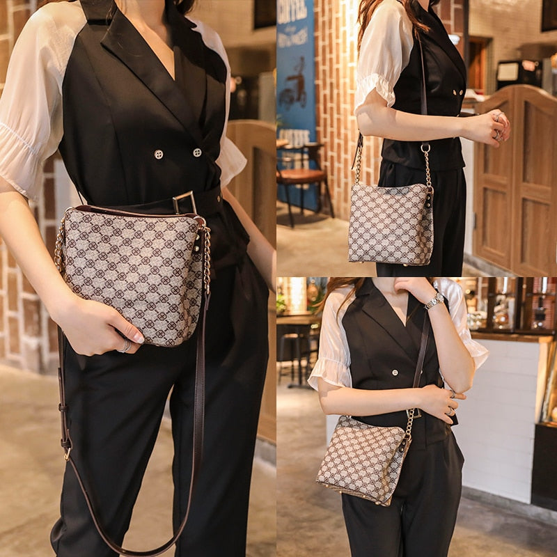 Women’s Crossbody Sling Chain Strap Plaid Pu Leather Handbag