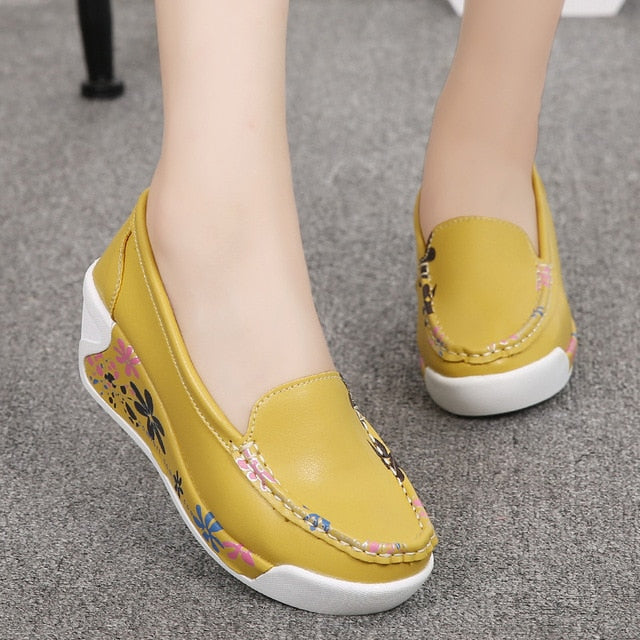 Women’s Genuine Leather Casual Platform Shoes