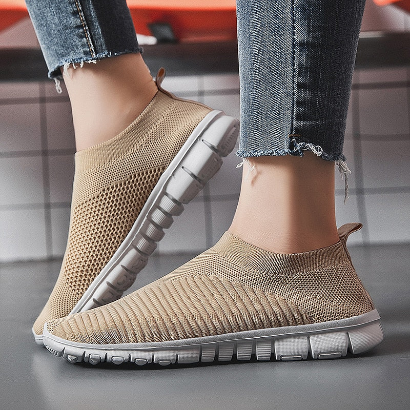 Women’s Breathable Outdoor Mesh Fashion Light  Casual Comfortable Shoes Size 35-46