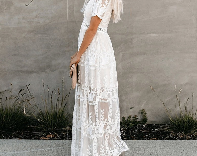 Women’s Loose White Lace Long Tunic Beach Dress