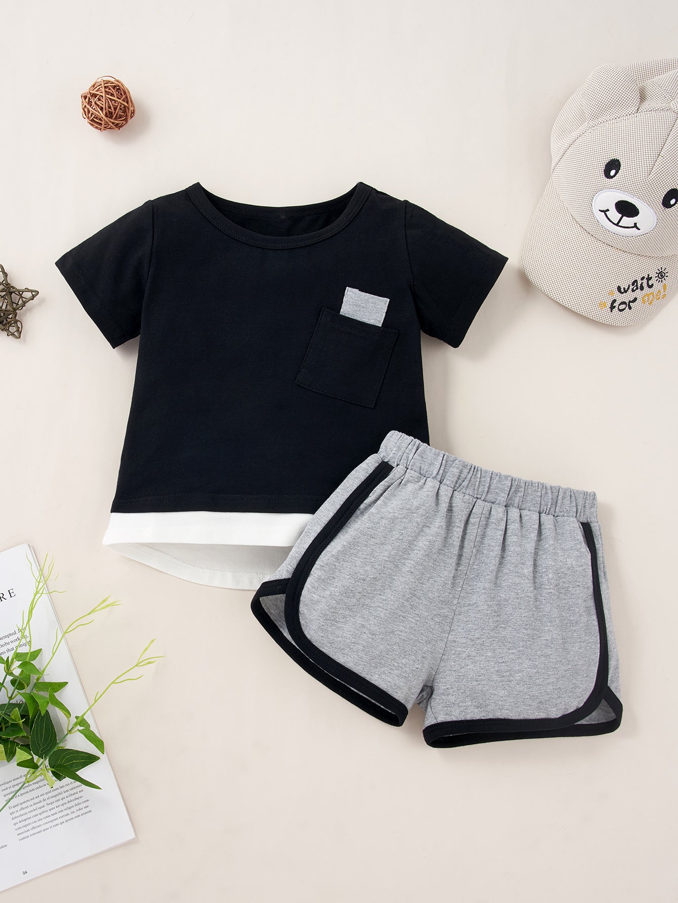 Children’s Boys Girls Round Neck Short Sleeve T-Shirt and Shorts Set