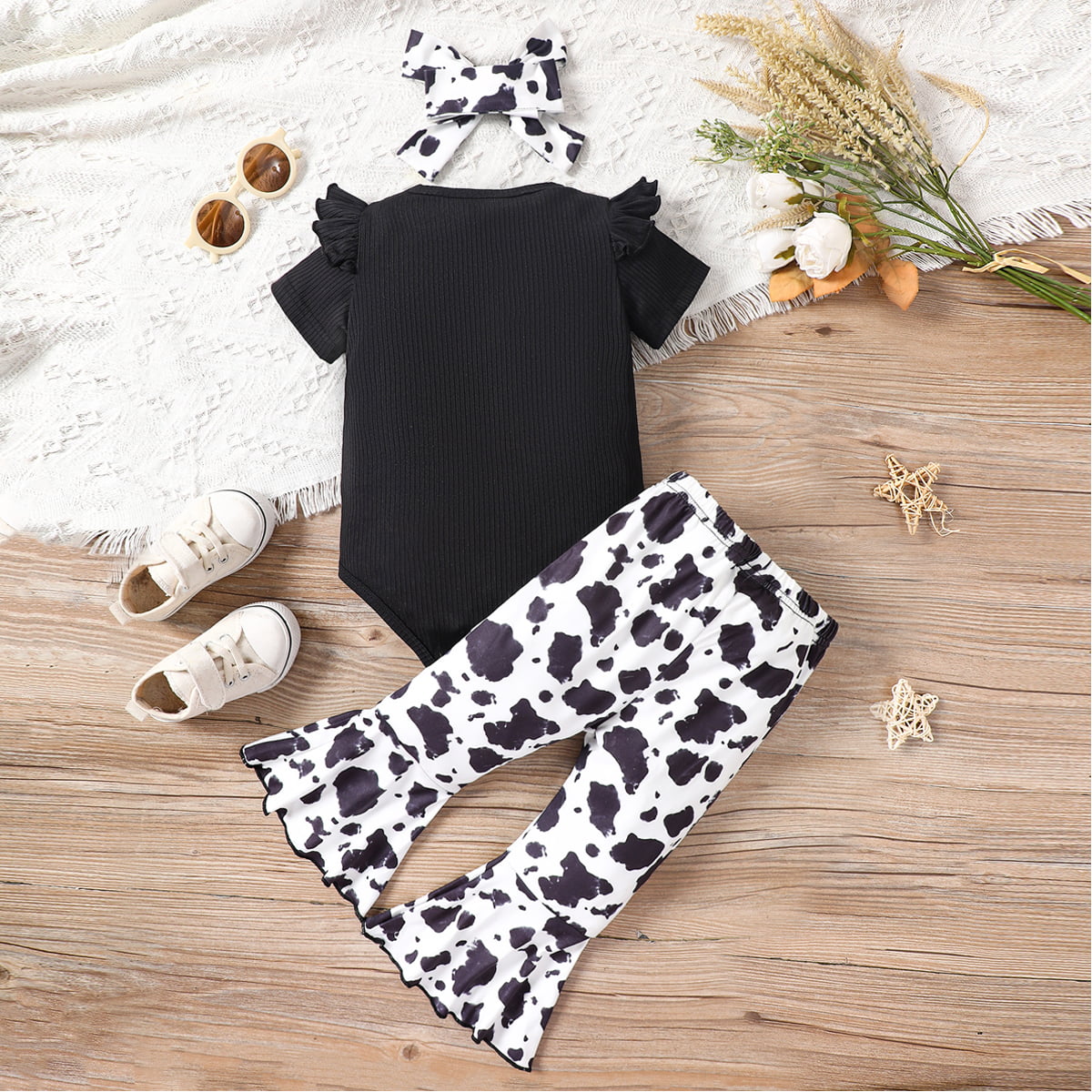 Children’s Girls Decorative Button Ribbed Bodysuit and Printed Flare Pants Set