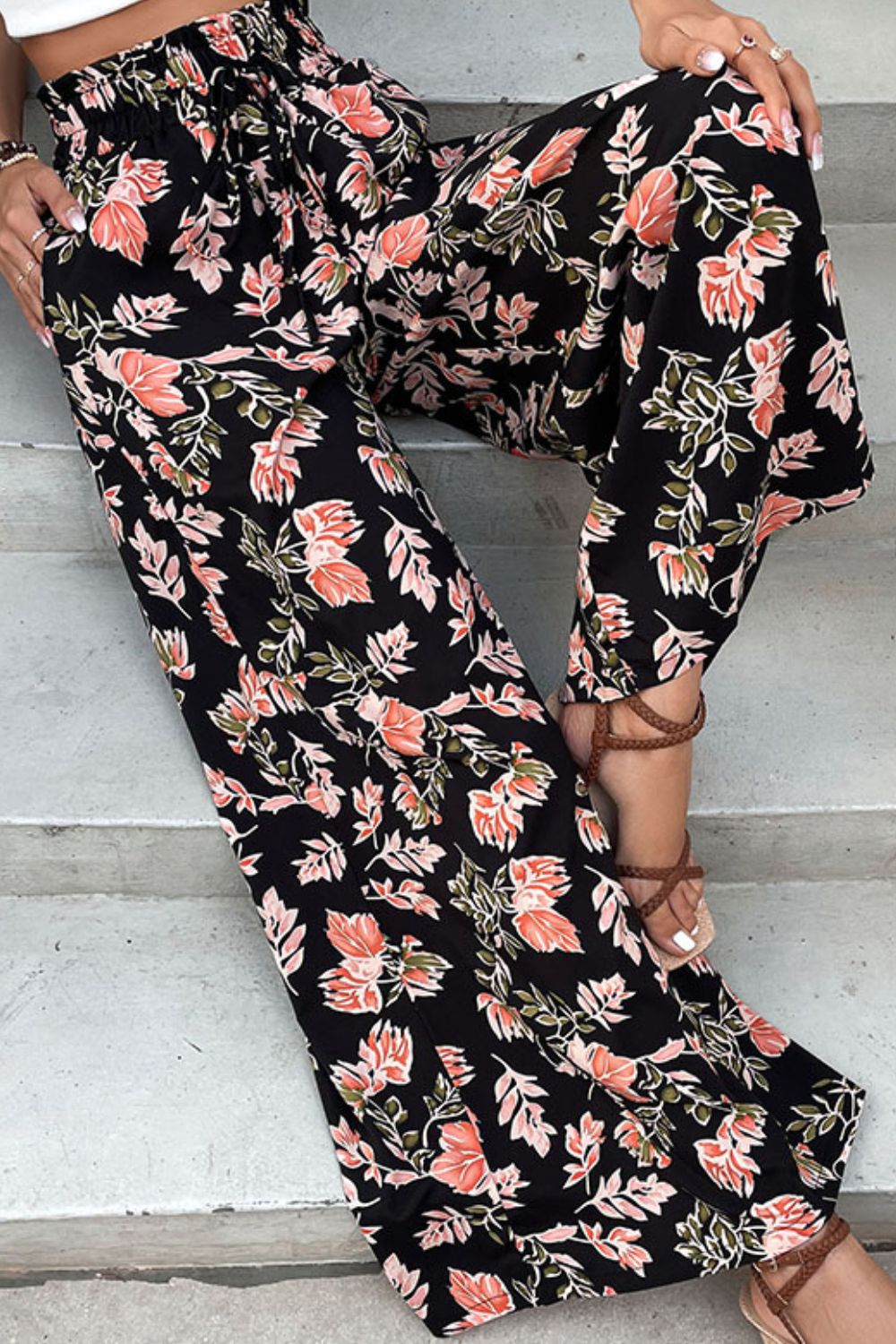 Women’s Floral Pull-On Wide Leg Pants