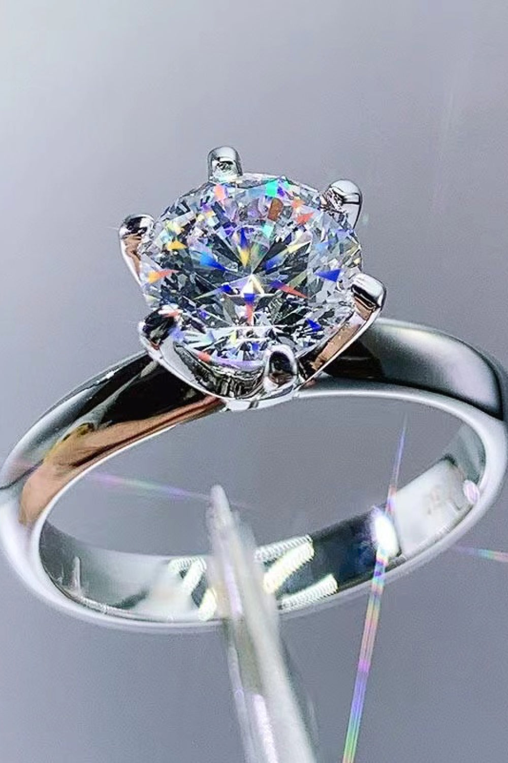 Women’s 925 Sterling Silver Moissanite 6-Prong Ring