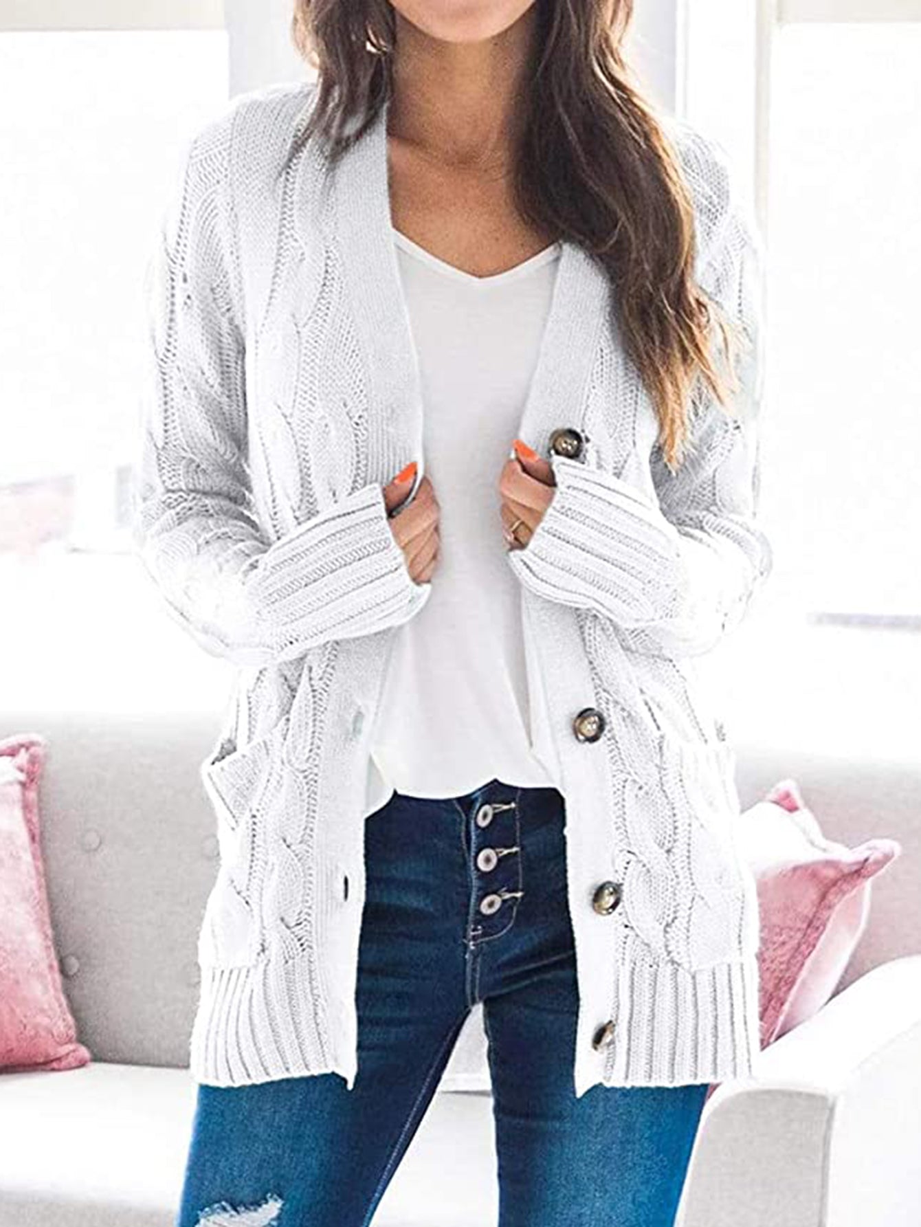 Women’s Cable-Knit Buttoned Cardigan with Pockets