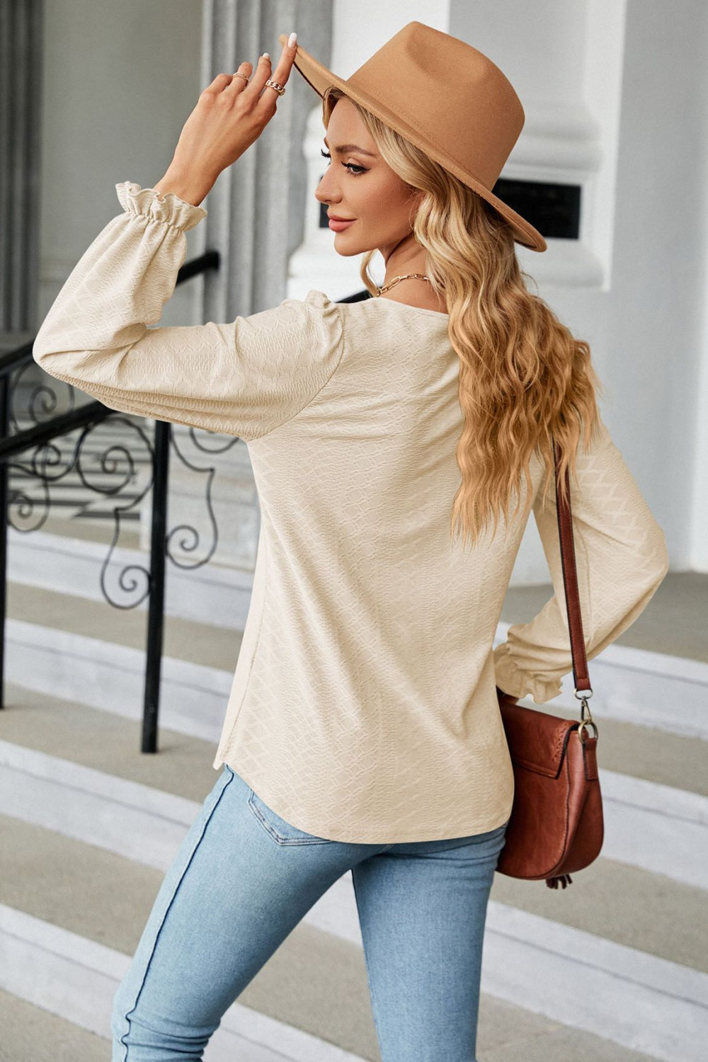 Women’s Round Neck Flounce Sleeve Blouse