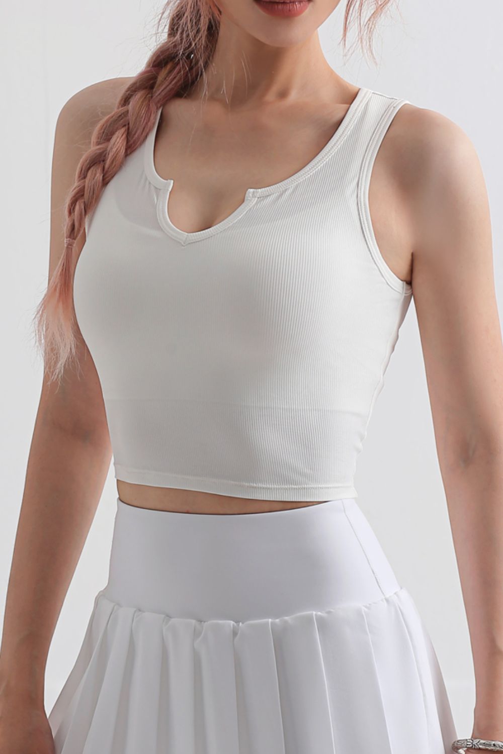Women’s Notched Neck Cropped Sports Tank