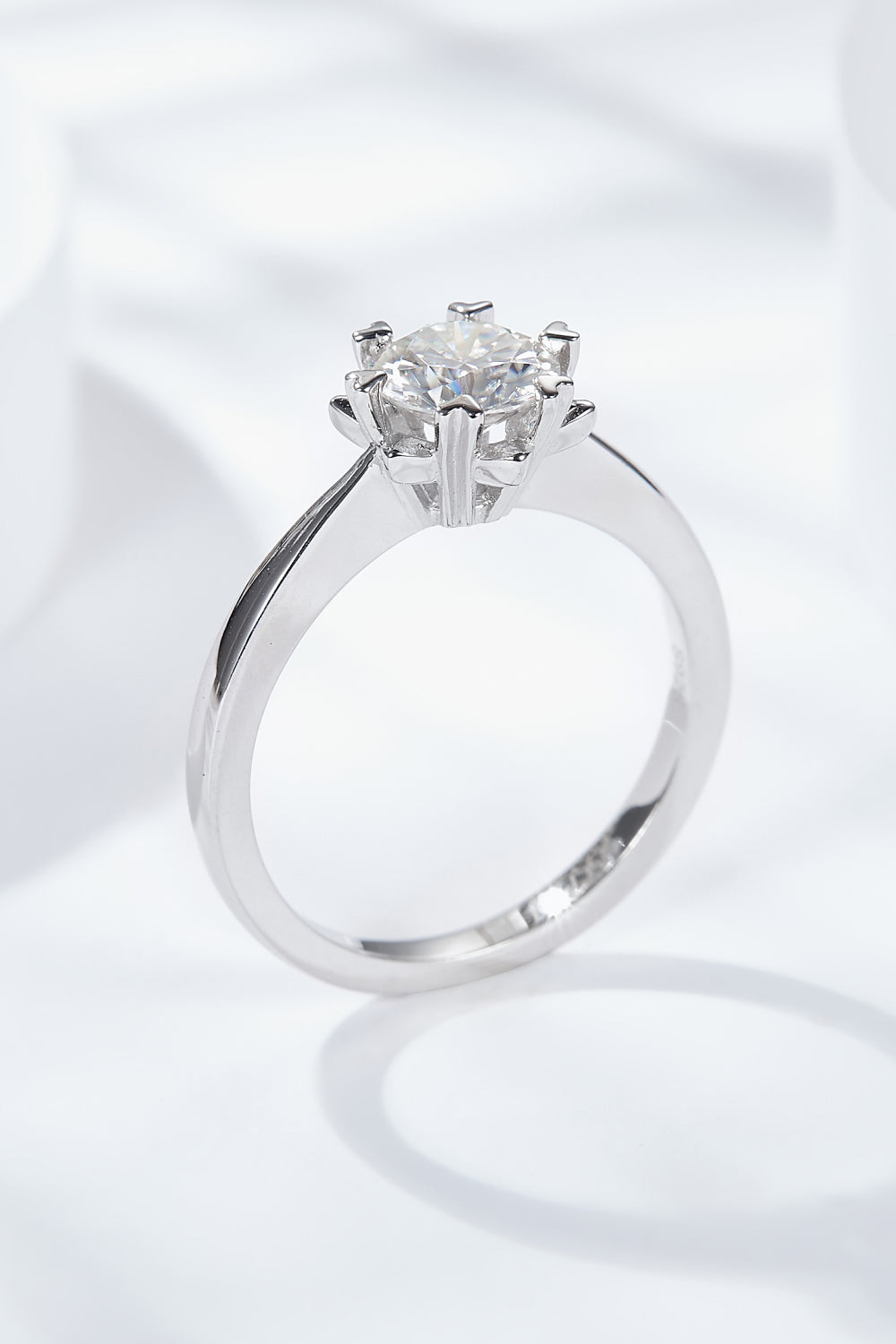 Women’s 925 Sterling Silver Solitaire Moissanite Ring
