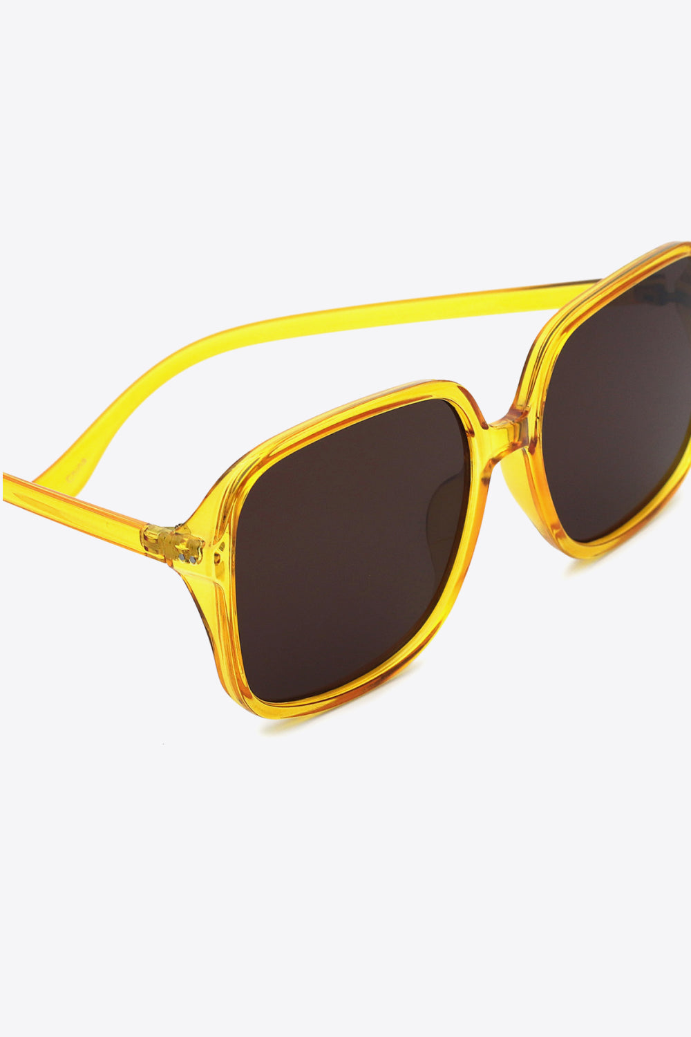 Women’s Polycarbonate Square Sunglasses