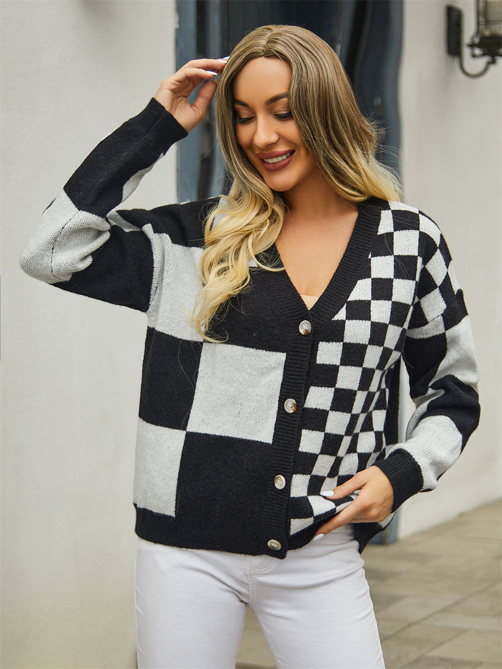 Women’s Plaid V-Neck Dropped Shoulder Cardigan