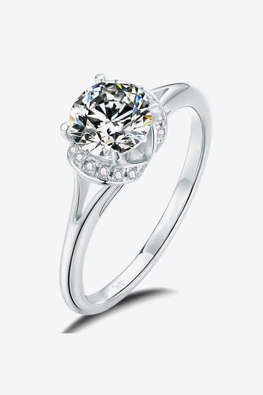 Women’s 1 Carat Moissanite Split Shank Ring