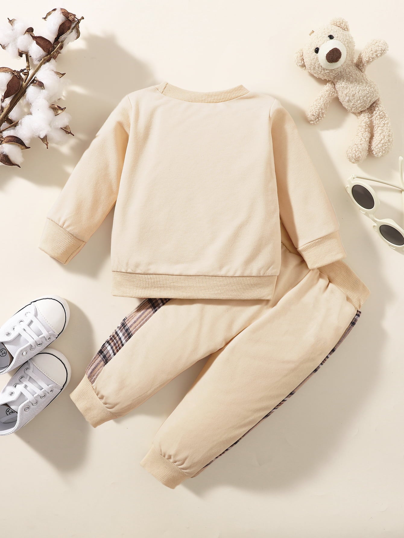 Children’s Biys Girls Plaid Bear Graphic Tee and Plaid Print Pants Kit