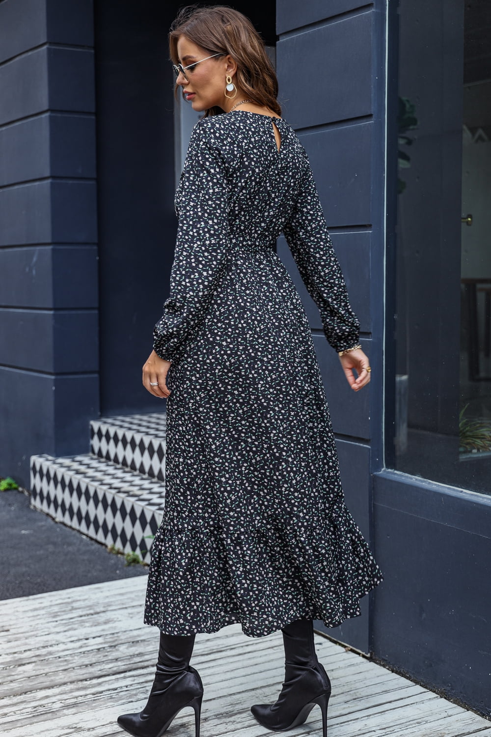 Women’s Printed Round Neck Long Sleeve Midi Dress