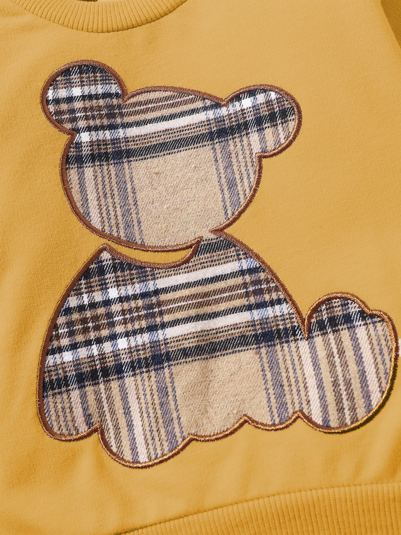 Children’s Biys Girls Plaid Bear Graphic Tee and Plaid Print Pants Kit