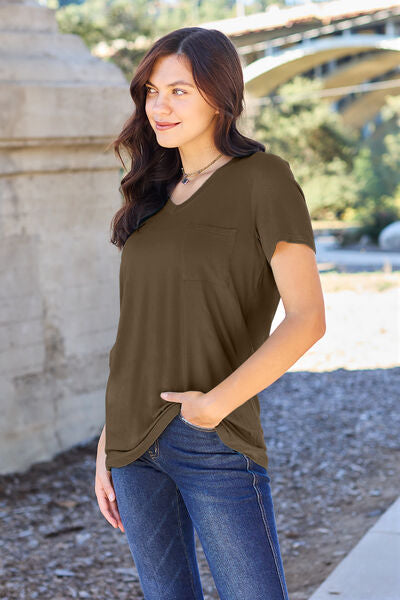 Women’s Basic Bae Full Size V-Neck Short Sleeve T-Shirt