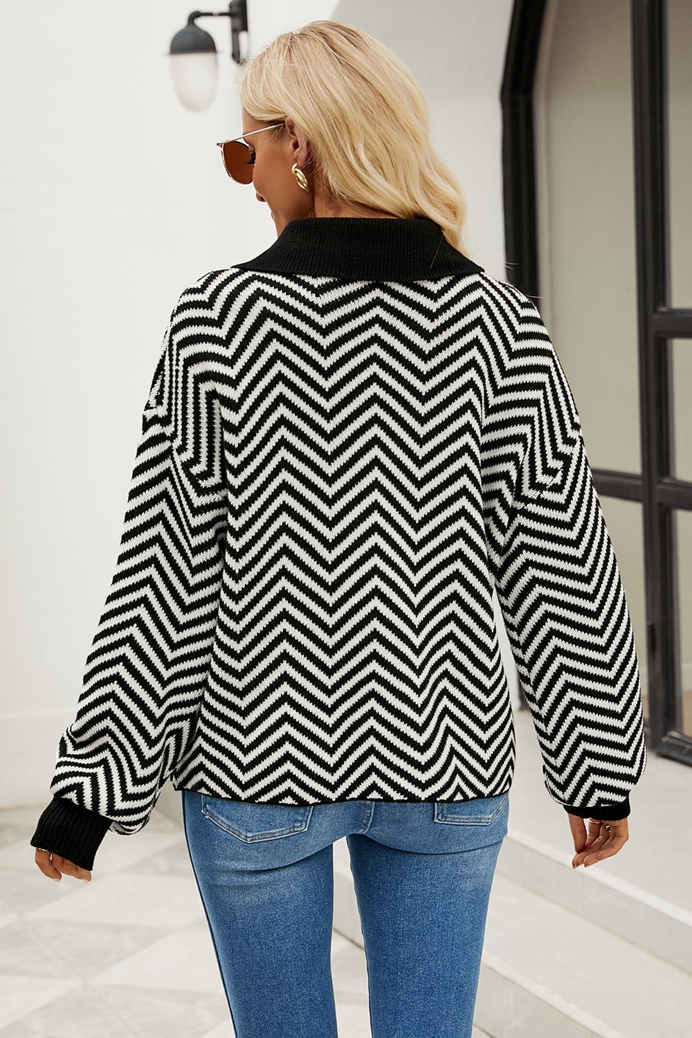 Women’s Striped Collared Neck Buttoned Pullover Sweater