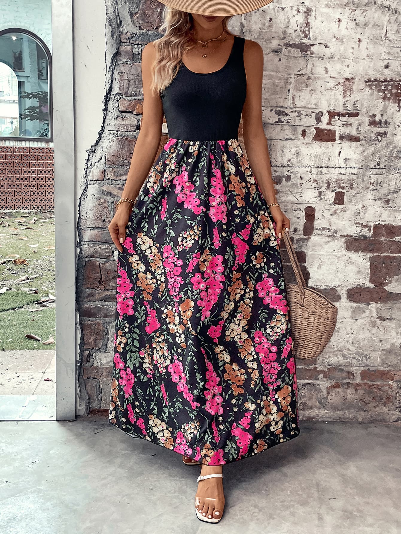 Women’s Floral Scoop Neck Sleeveless Maxi Dress