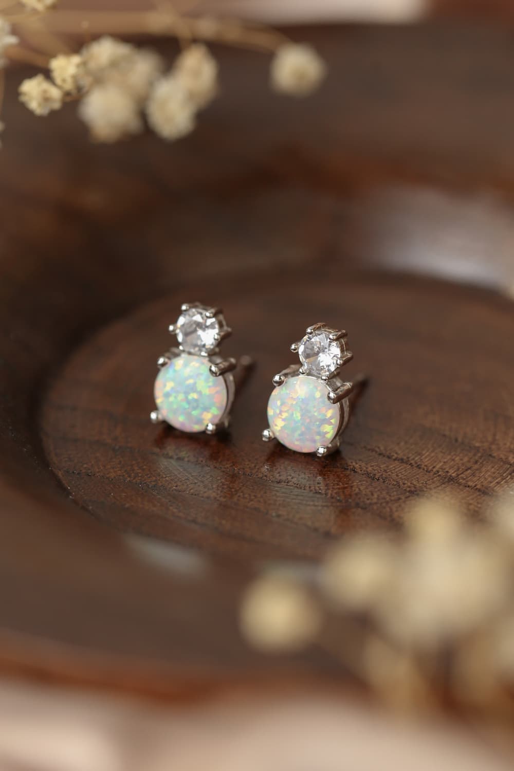 Women’s 4-Prong Opal Stud Earrings