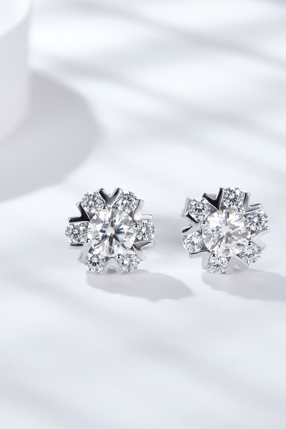 Women’s 925 Sterling Silver Moissanite Stud Earrings