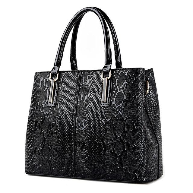 Women’s Designer Large Capacity Shoulder Tote Bag Leather Size 30cm< max Length <50cm
